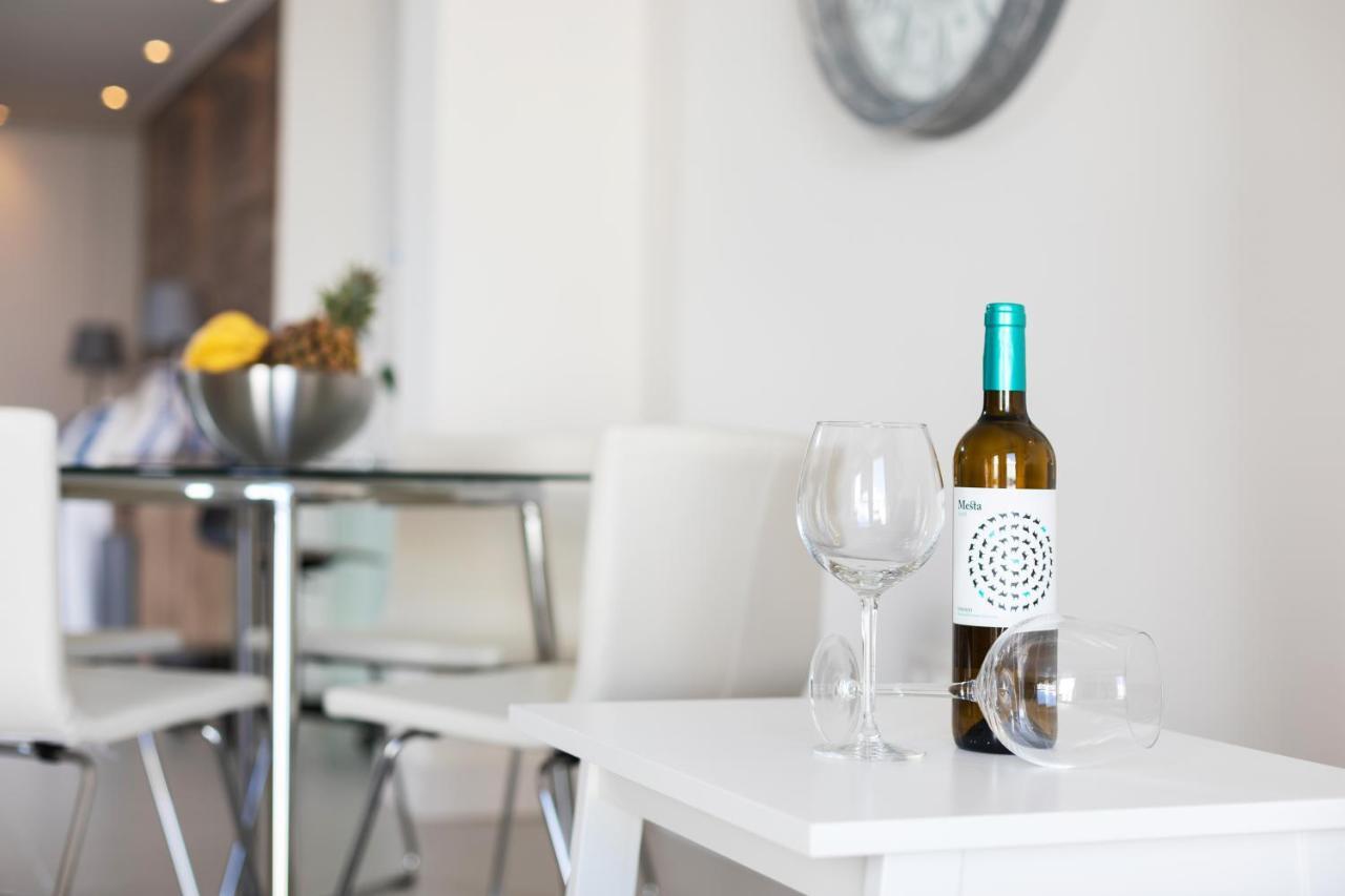 Rooms & Suites Loft 2H Deluxe Edition Arrecife Екстер'єр фото